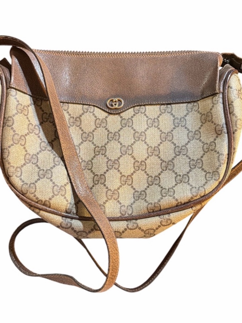 Gucci vintage GG Supreme Half Moon Crossbody Shoulder Bag  RARE zipper charm!